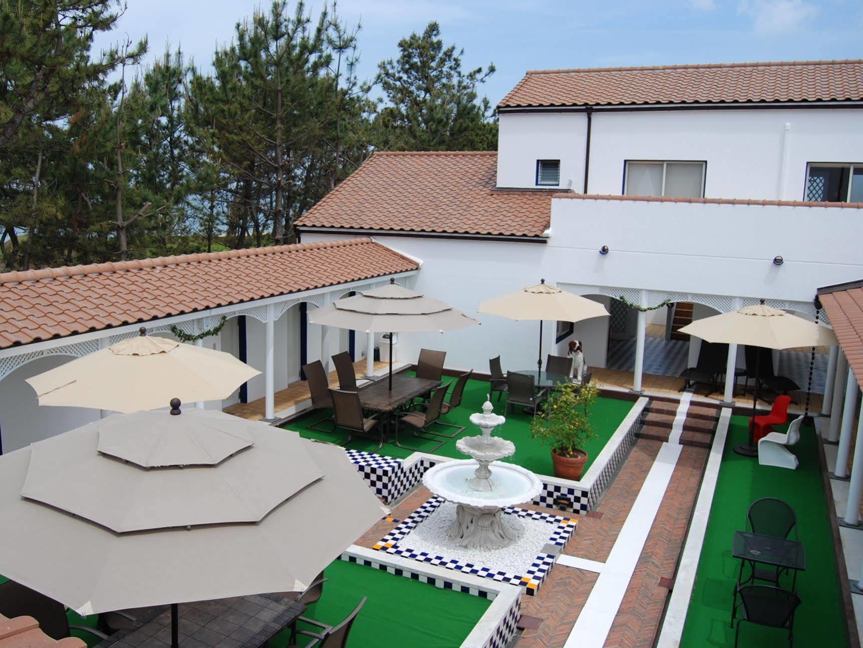 Villa Ortigia Minamiawaji Exterior photo